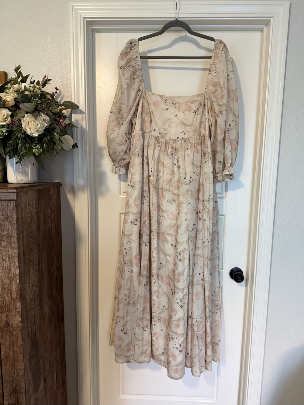 Worth Collective Storia Beige Floral Dress size 1X
